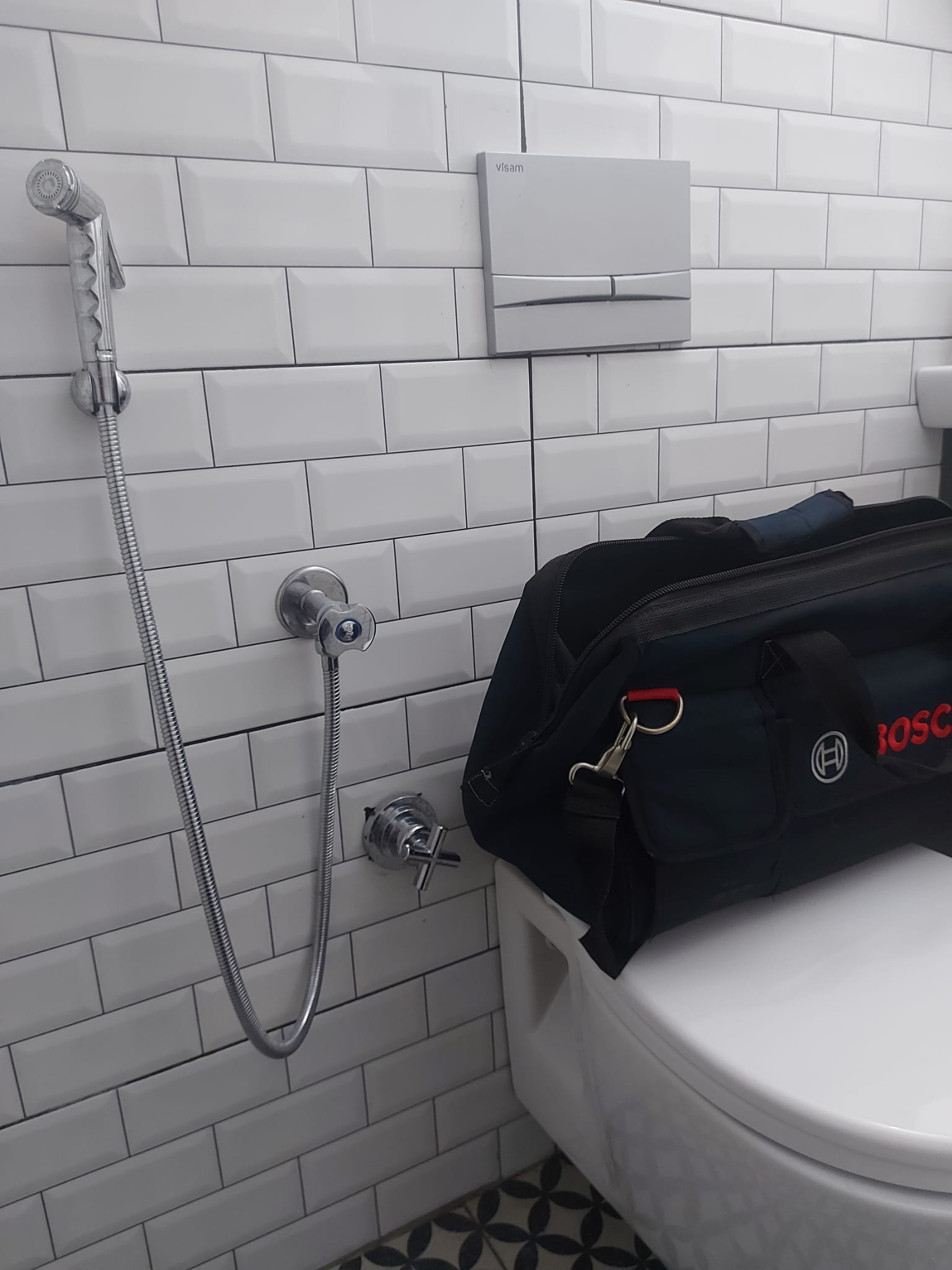 Banyo Sifonu Temizleme